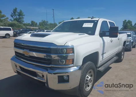 2018 Chevrolet Silverado K2500 Heavy Duty Lt z USA, uszkodzony, nr VIN 1GC1KVEY9JF139066